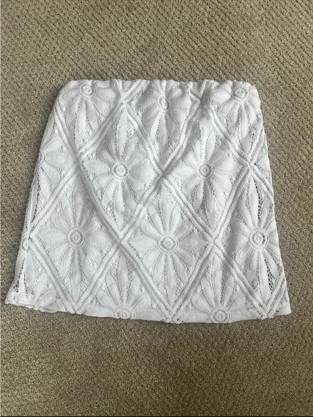 Lilly Pulitzer White Overlay Strapless Top